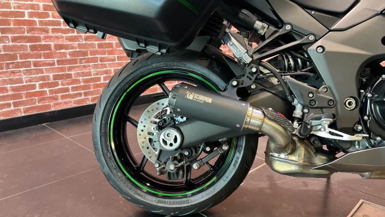 Kawasaki Ninja ZX1002KNSAN (22MY)